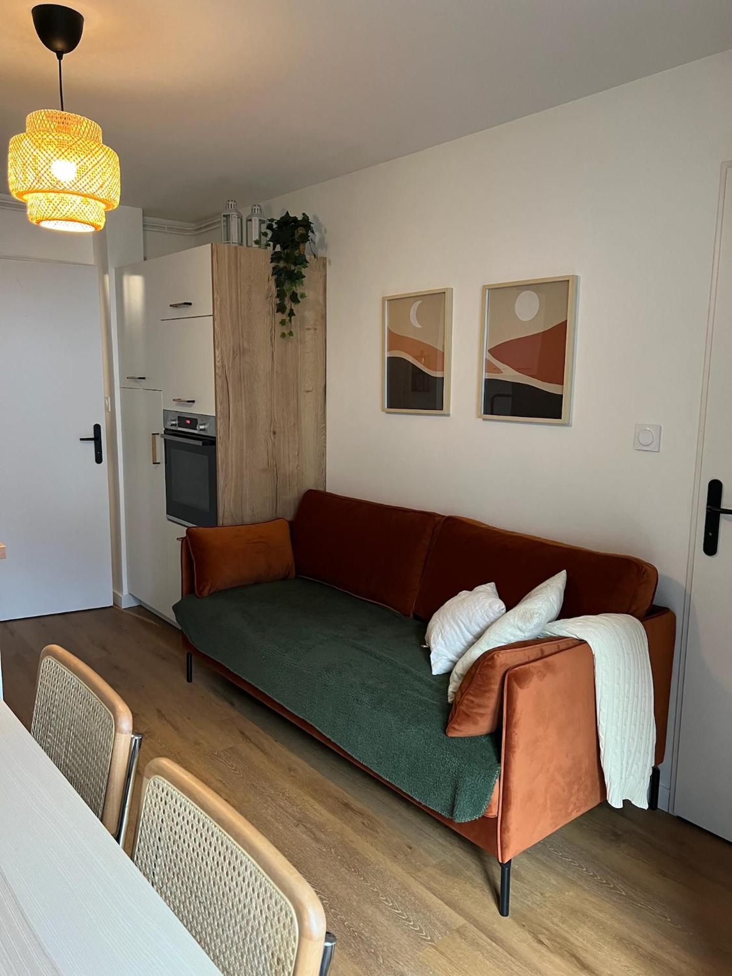 Apartamento Sacaron24, T2 Bis, Centre Luchon, Wifi, Parking Bagnères-de-Luchon Exterior foto